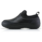  Black waterproof slip-on work clogs with non-slip sole for kitchen workers